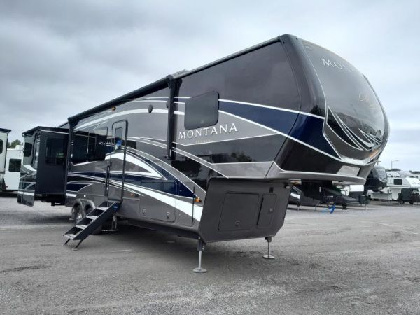 BM5638 Neuf Keystone Montana Luxury 3531RE 2024 a vendre 1
