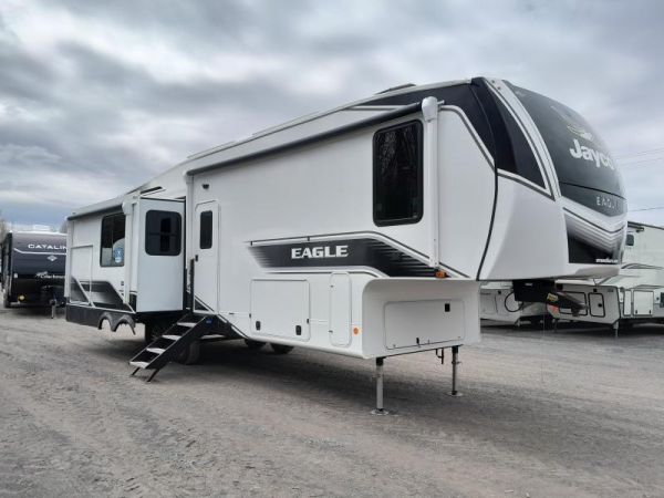 QC436 Neuf JAYCO Eagle Fifth Wheels 317RLOK 2024 a vendre 1