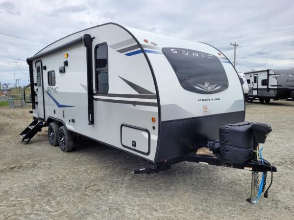 B5278B Occasion Venture RV Sonic 211VRB 2022 a vendre 1
