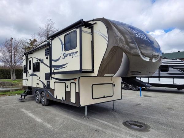 B5649A Occasion Forest River Surveyor 278RD 2015 a vendre1