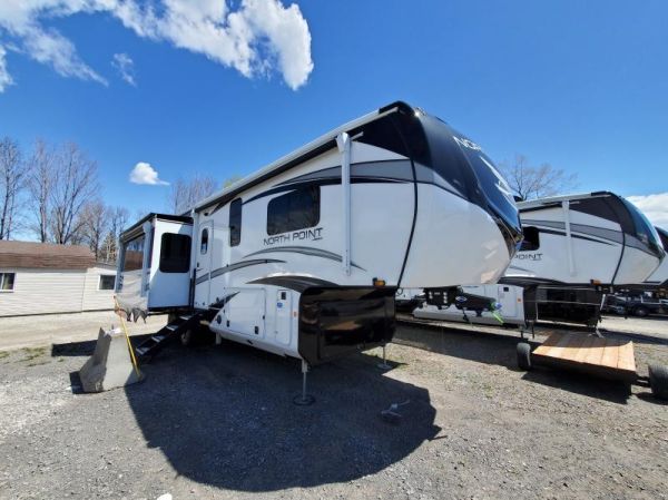 QC445 Neuf JAYCO North Point 340CKTS 2024 a vendre 1