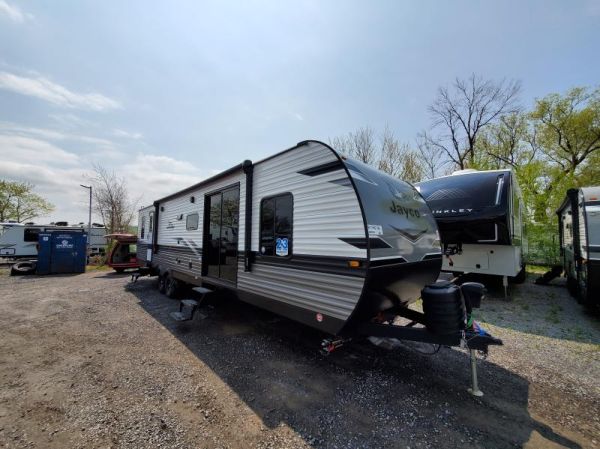 QC487 Neuf Jayco JayFlight 380DQS 2024 a vendre1