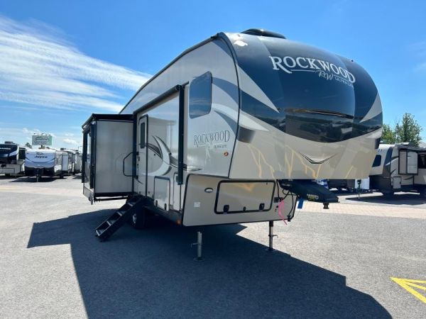 A5304 Occasion Forest River Rockwood FW 2889WS 2020 a vendre 1