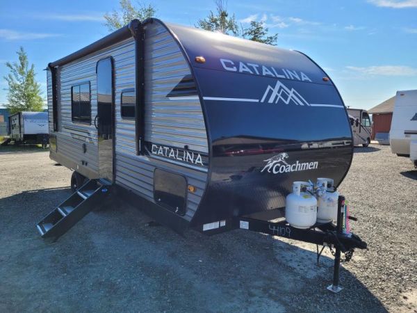 Forest River CATALINA TRAILER 211BH 2025