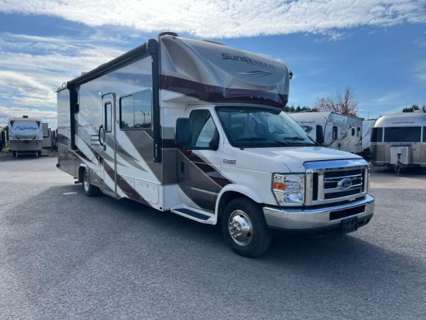 A22318TR Occasion Forest River Sunseeker 3040DS 2020 a vendre1
