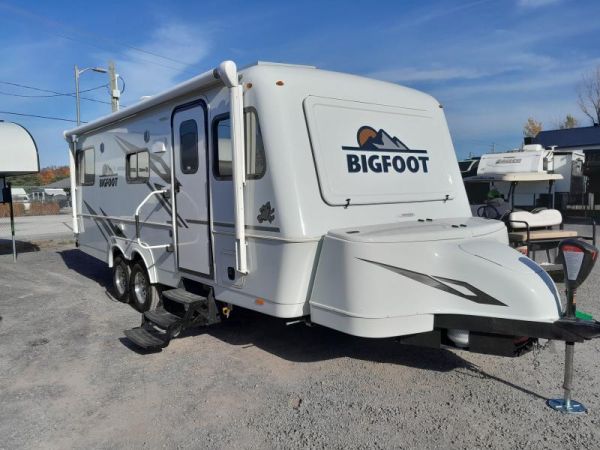 BigFoot RV Bigfoot 25B25RQS 2025