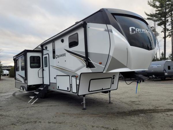 Forest River Crusader 335RLP 2022