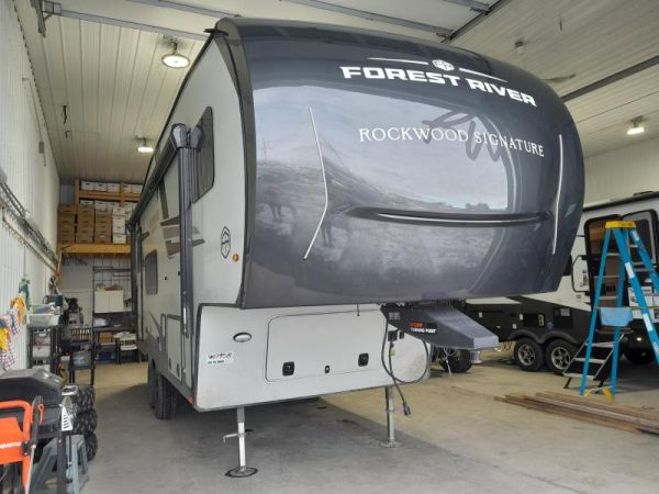 BM5954 Neuf Forest River Rockwood FW 282RK 2025 a vendre 1