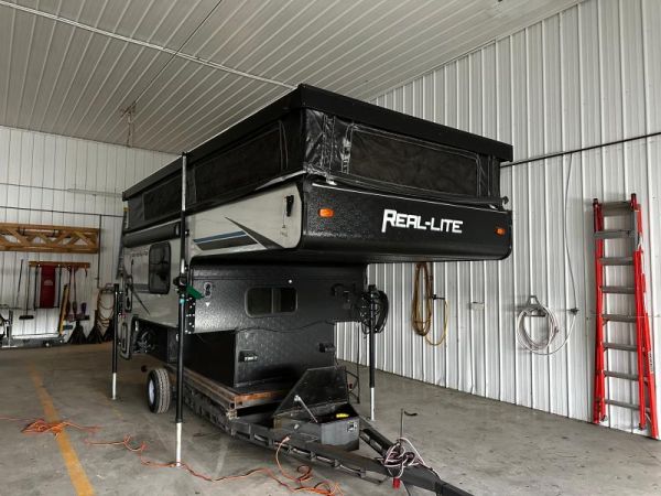 Forest River Real-Lite truck camper 1608 2021