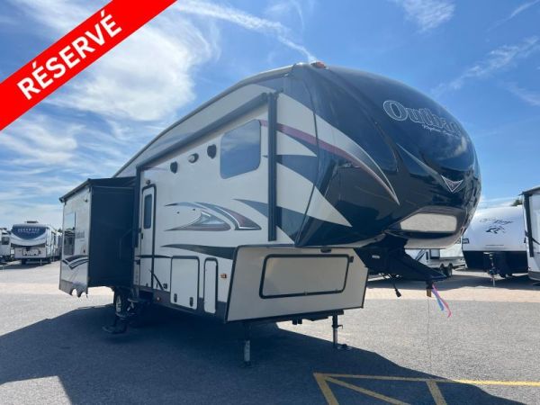 A22192A Occasion Keystone Outback 286FRL 2015 a vendre1