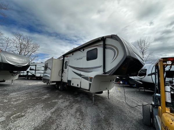 D5958 Occasion Crossroads Cruiser FW 28SE 2017 a vendre1