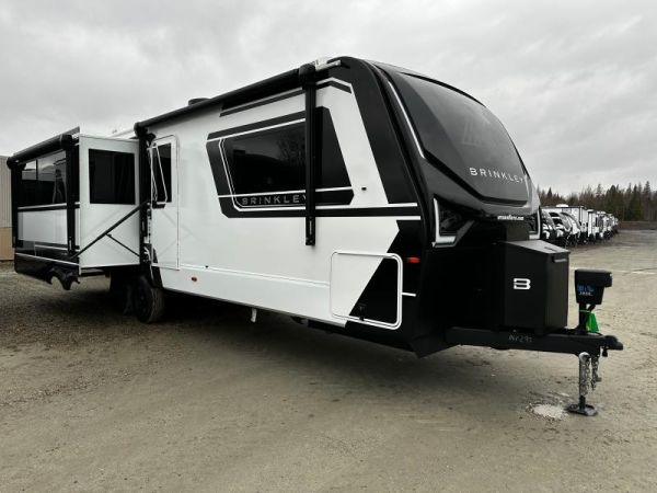 SH22462 Neuf Brinkley Brinkley Z297 2025 a vendre1