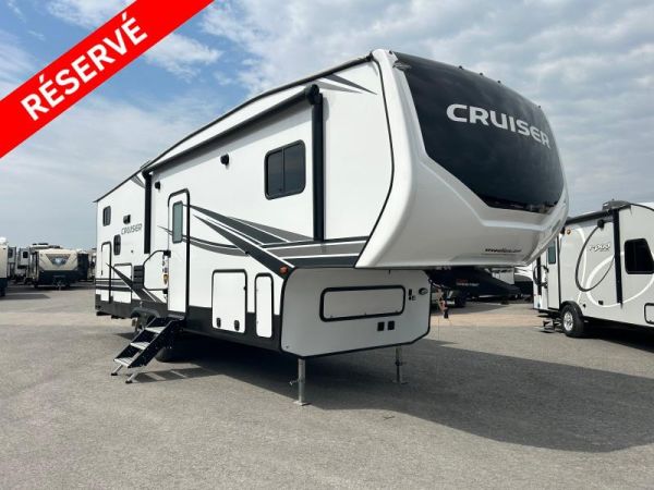 A5529A Occasion Crossroads Cruiser FW 28BH 2023 a vendre1