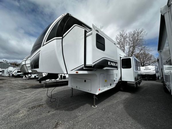 QC514 Neuf Jayco Eagle FW  28CRT 2025 a vendre1