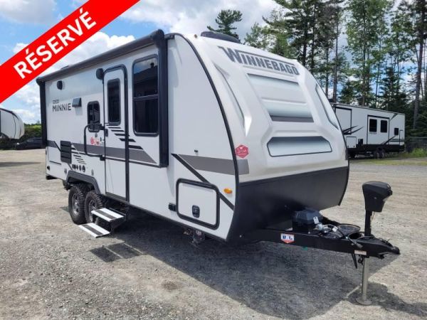 B379TR Occasion Winnebago Micro Minnie 2108DS 2022 a vendre1