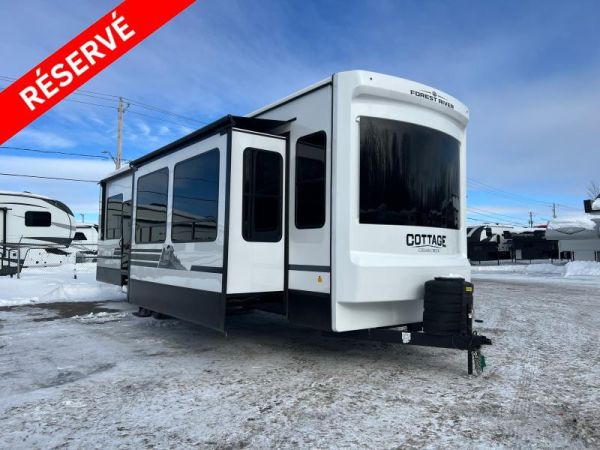 BM5976 Neuf Forest River Cedar creek de parc 40CCK 2025 a vendre1