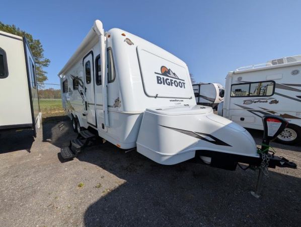 BM5981 Neuf BigFoot RV Bigfoot 25B25RT 2025 a vendre1