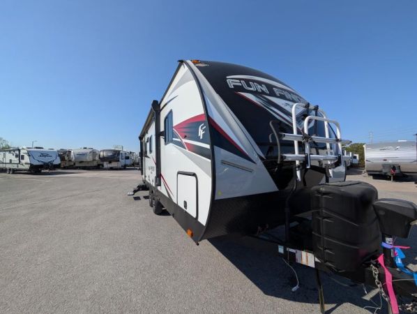 D532 Occasion Cruiser RV Fun Finder 21RB 2020 a vendre1