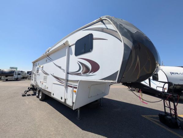 ADC2401B Occasion Dutchmen Denali 259RL 2013 a vendre1