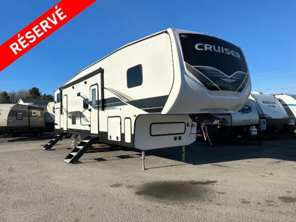 B22131A Occasion Crossroads Cruiser FW 32BH 2023 a vendre1