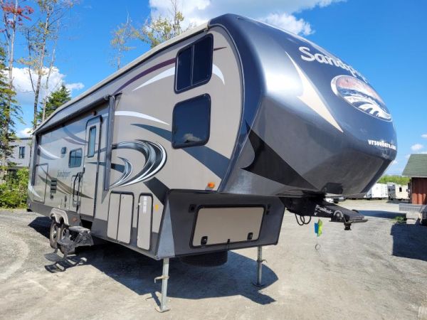 B22152D Occasion Forest River Sandpiper 32QBBS 2016 a vendre1