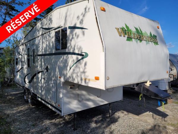 B5471A Occasion Fleetwood Wilderness 275J 2001 a vendre1