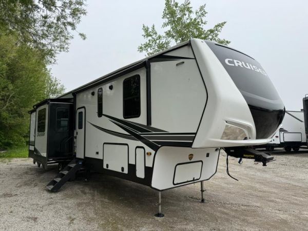 D5985 Occasion Crossroads Cruiser 3601GK 2021 a vendre1