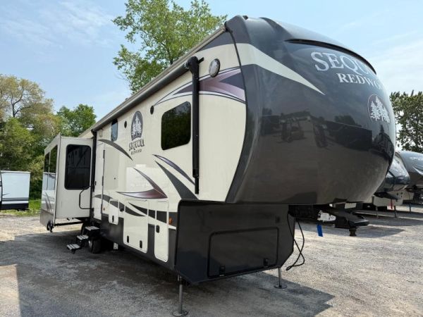 D463A Occasion Crossroads Redwood Sequoia SQ38G 2016 a vendre1