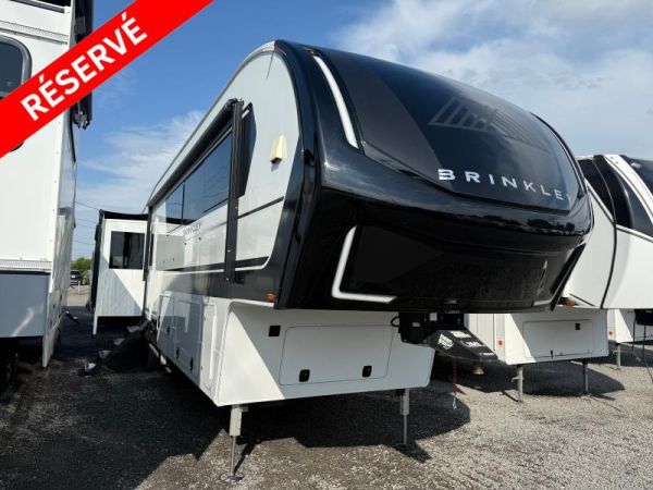 Brinkley Model Z Z3610 2024