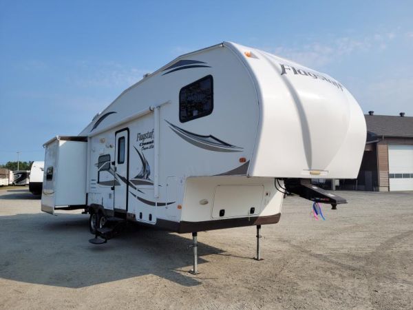 B328A Occasion Forest River Flagstaff 8528BHSS 2014 a vendre1