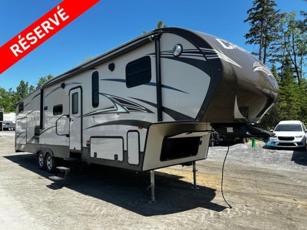 A22007TR Occasion Prime Time Crusader 335BHS 2016 a vendre1