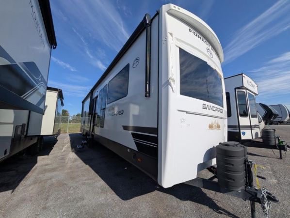 Forest River Sandpiper 422FKL 2026