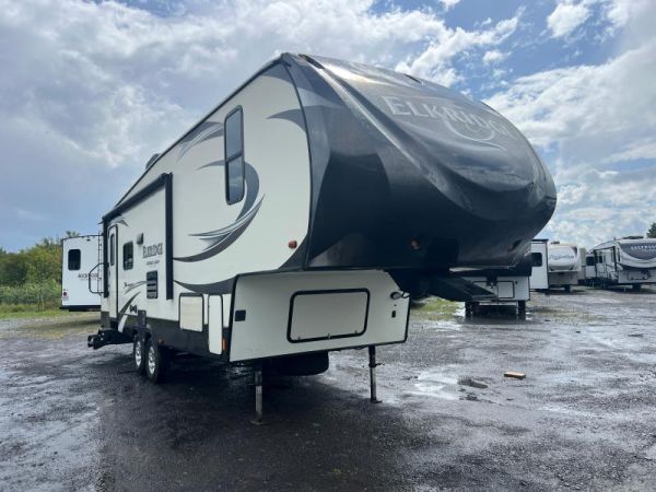 A22318A Occasion Heartland Elkridge E285 2015 a vendre1
