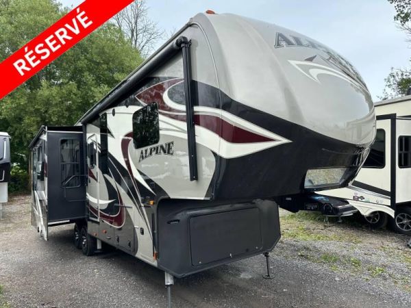 D5844 Occasion Keystone Alpine 3020 2020 a vendre1