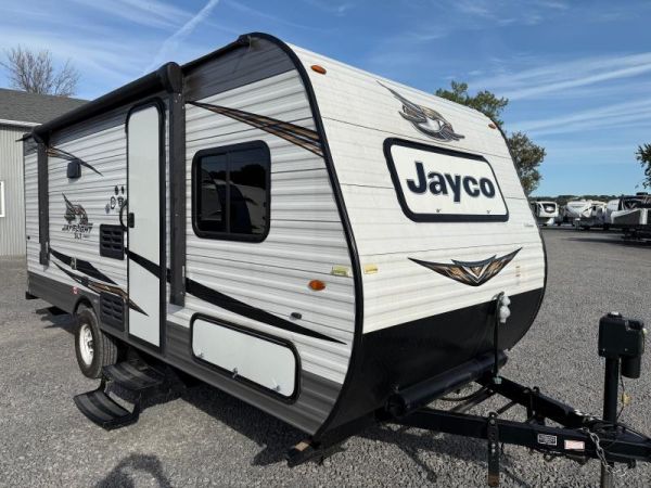 D455 Occasion Jayco JayFlight 184BS 2019 a vendre1
