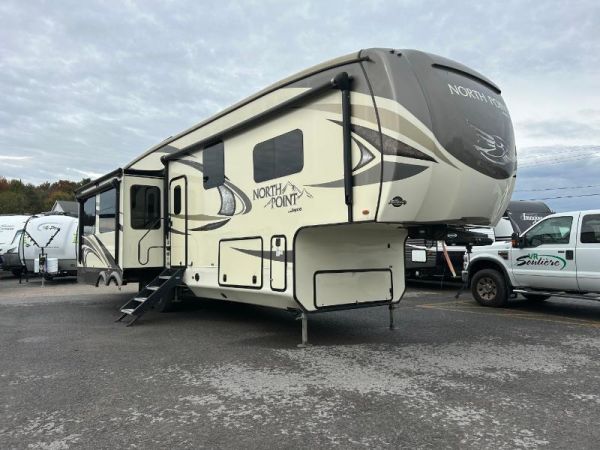 A5206A Occasion Jayco North Point 315RLTS 2018 a vendre 1