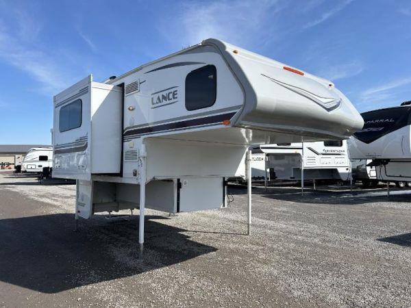 ADC2317-1 Occasion Lance Camper Lance Camper 855S 2021 a vendre 1