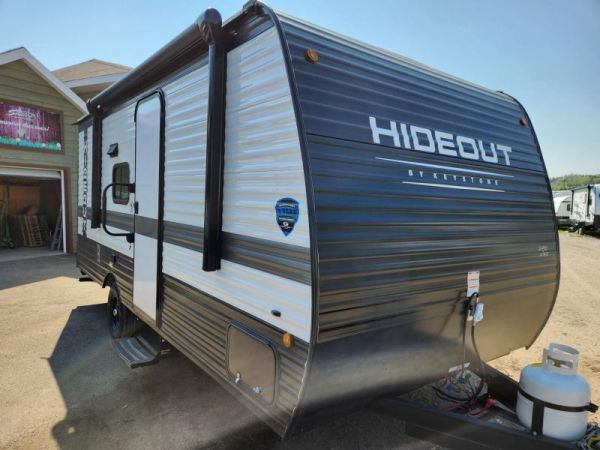 BM5780 Neuf Keystone Hideout 179RB 2024 a vendre1