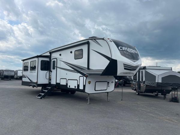 SM2401 Occasion Crossroads Cruiser 31SI 2022 a vendre1