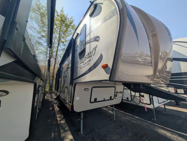 D423A Occasion Forest River Flagstaff 8529IKBS 2017 a vendre1