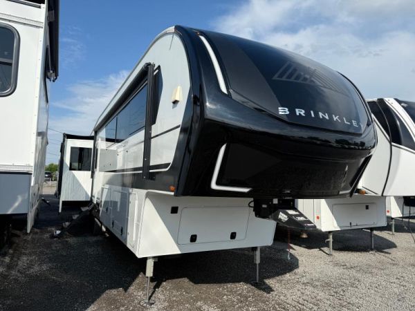 A2501TR Occasion Brinkley Model Z Z3610 2024 a vendre1