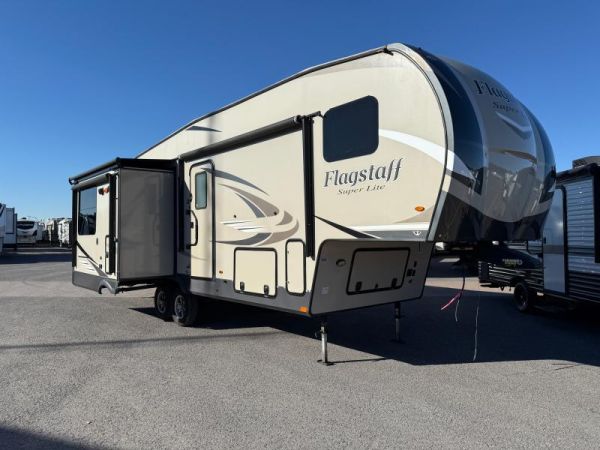 A5597 Occasion Forest River Flagstaff 8528IKWS 2019 a vendre1