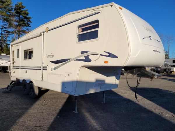 B22368B Occasion Keystone Laredo 25RL 2001 a vendre1