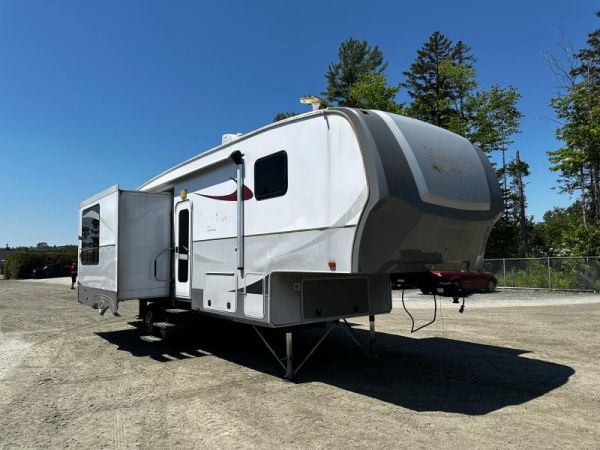 B22236B Occasion Open Range Mesa Ridge 316RLS 2012 a vendre1