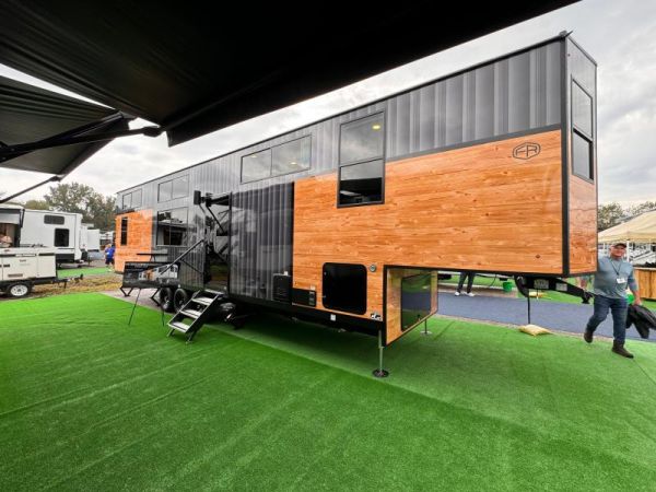 W-GET-2144 Neuf Forest River Cedar Creek 41FWC 2026 a vendre1