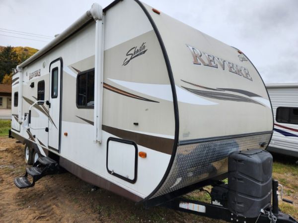 C22348A Occasion Shasta Revere 26TB 2016 a vendre1