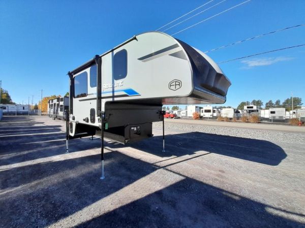 BM5909 Neuf Palomino Real Lite 2110 2025 a vendre1