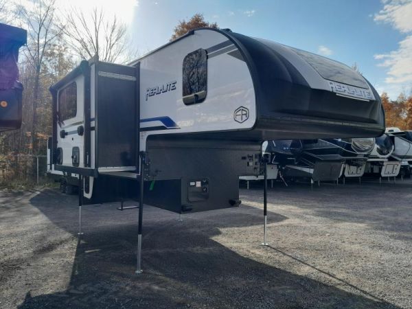 BM5916 Neuf Palomino Real Lite 2114 2025 a vendre1