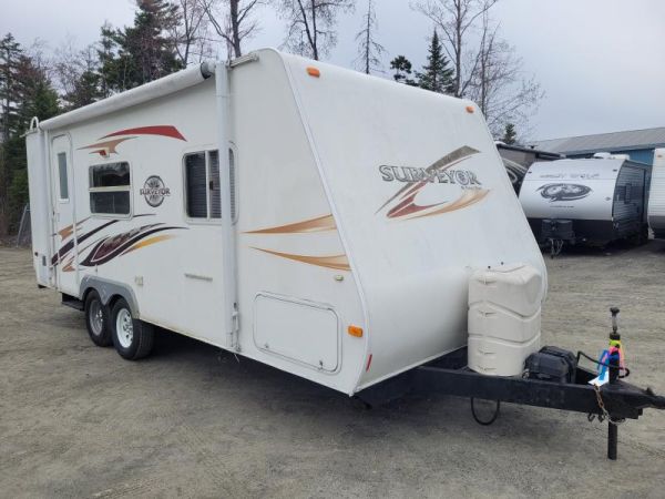 B60067B Occasion Forest River Surveyor SV230 2007 a vendre1