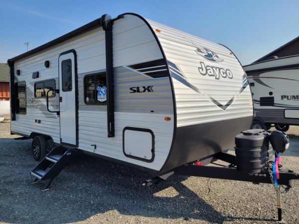 QC554 Neuf Jayco JayFlight 210QB 2026 a vendre1